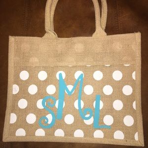 NWOT💝Cute tote monogrammed bag